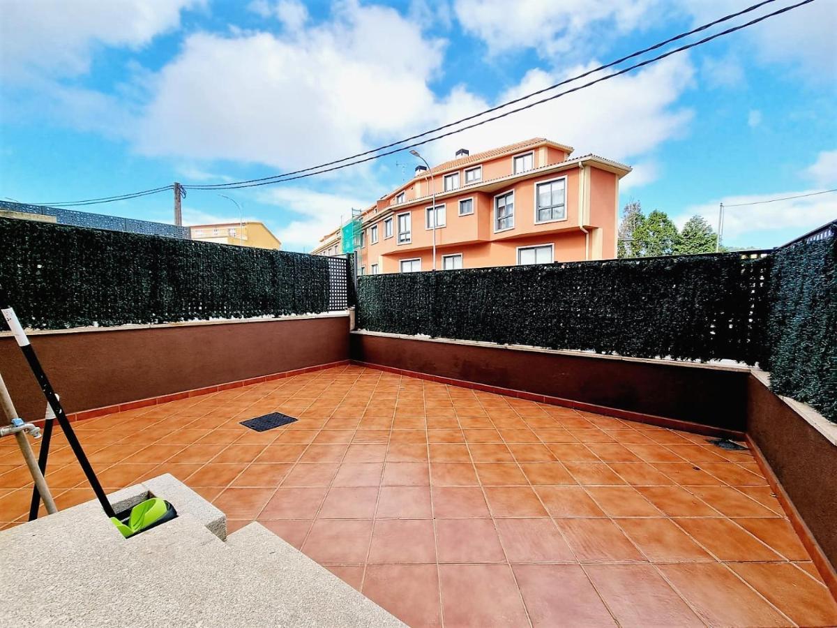 Apartamento Con Terraza Y Piscina Ribeira Εξωτερικό φωτογραφία